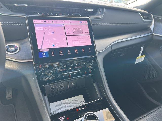 new 2025 Jeep Grand Cherokee L car, priced at $55,678