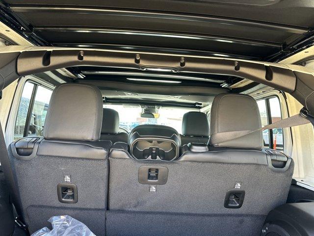 new 2025 Jeep Wrangler car, priced at $60,180