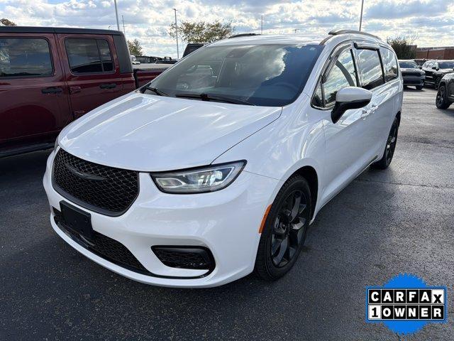 used 2023 Chrysler Pacifica car, priced at $31,699