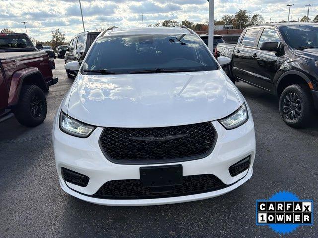 used 2023 Chrysler Pacifica car, priced at $31,699