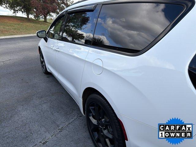 used 2023 Chrysler Pacifica car, priced at $31,699