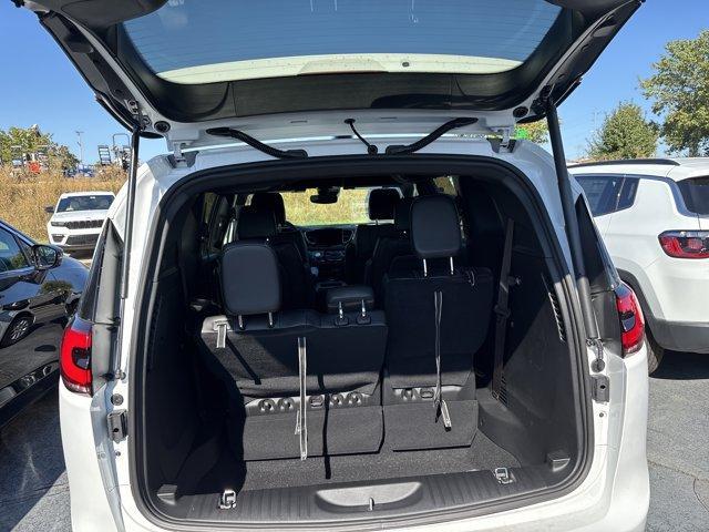 new 2026 Chrysler Pacifica car, priced at $42,935