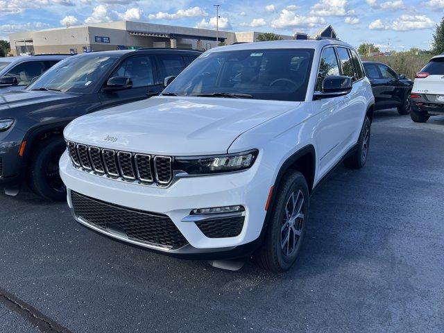 new 2025 Jeep Grand Cherokee car, priced at $50,927