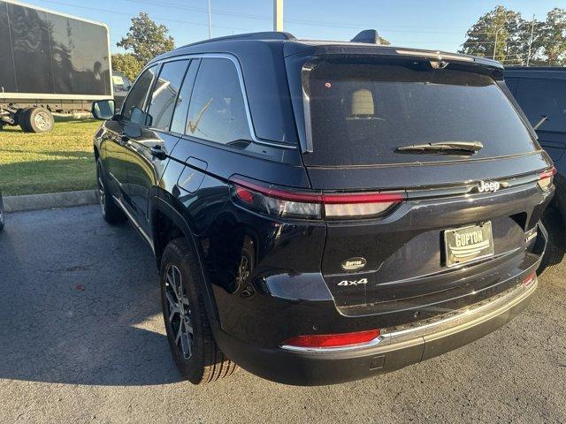 new 2025 Jeep Grand Cherokee car, priced at $51,235