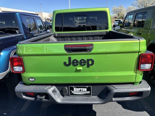 new 2025 Jeep Gladiator car, priced at $43,040