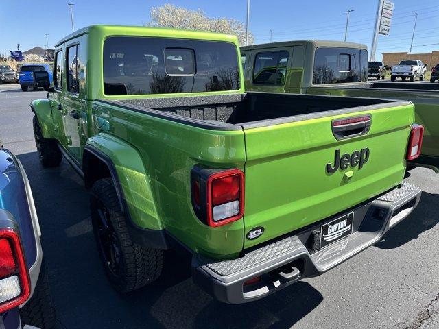 new 2025 Jeep Gladiator car, priced at $43,040