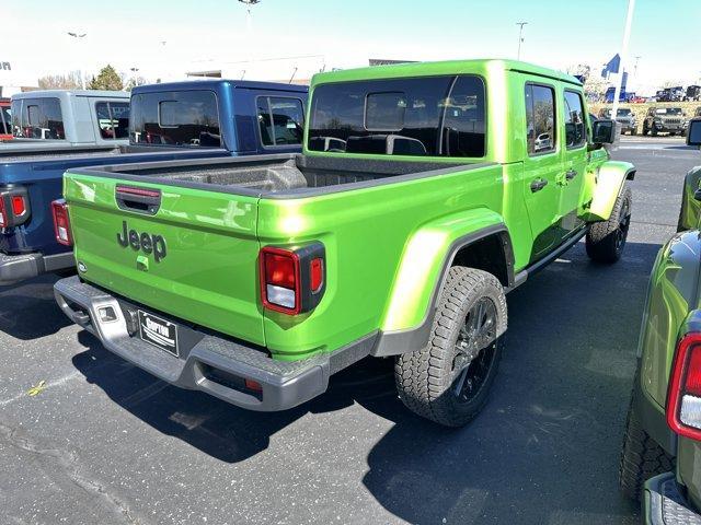 new 2025 Jeep Gladiator car, priced at $43,040