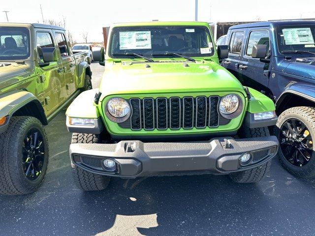 new 2025 Jeep Gladiator car, priced at $43,040