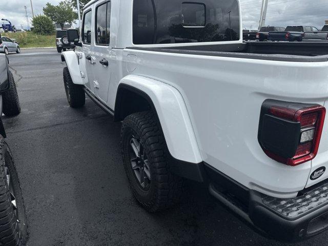 new 2025 Jeep Gladiator car, priced at $61,209