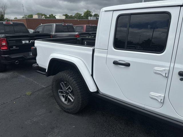 new 2025 Jeep Gladiator car, priced at $61,209