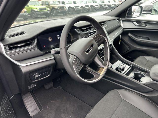 new 2025 Jeep Grand Cherokee L car, priced at $48,286