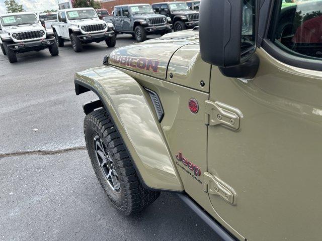 new 2025 Jeep Gladiator car, priced at $60,372