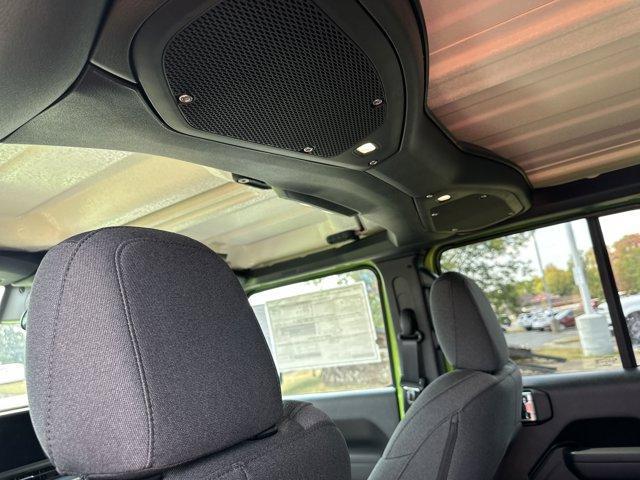 new 2025 Jeep Wrangler car, priced at $55,997