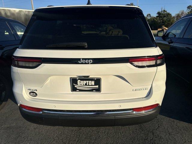 new 2025 Jeep Grand Cherokee car, priced at $50,340