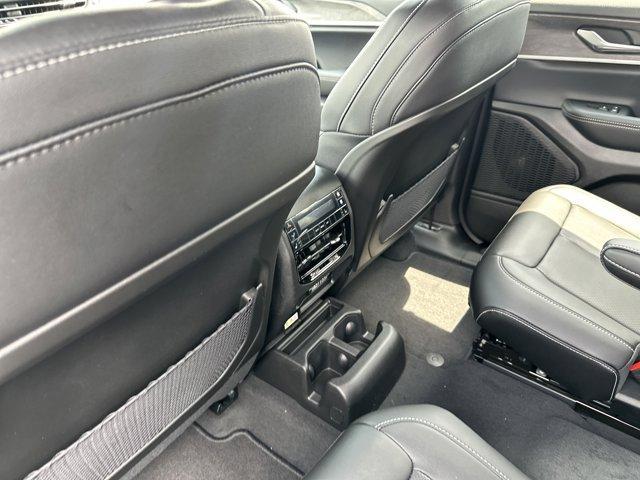 new 2025 Jeep Grand Cherokee L car, priced at $57,160