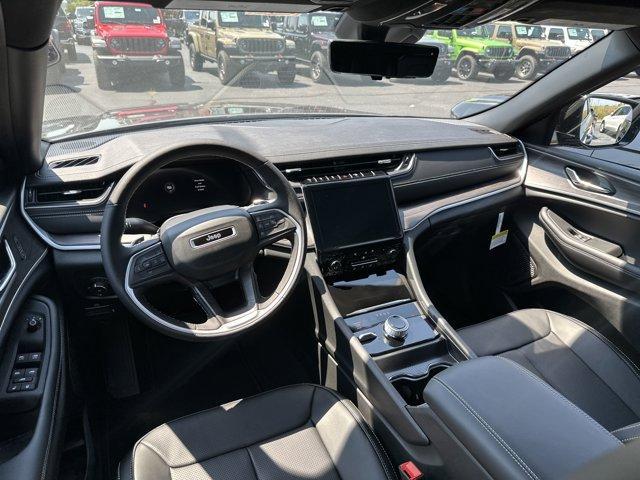 new 2025 Jeep Grand Cherokee L car, priced at $55,678