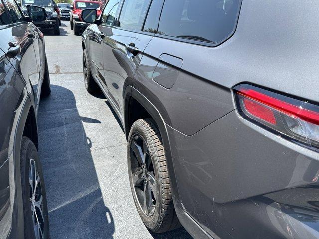 new 2025 Jeep Grand Cherokee L car, priced at $55,678
