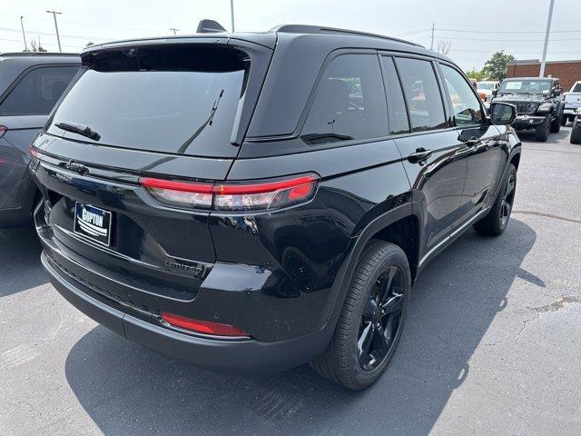 new 2025 Jeep Grand Cherokee car, priced at $55,355