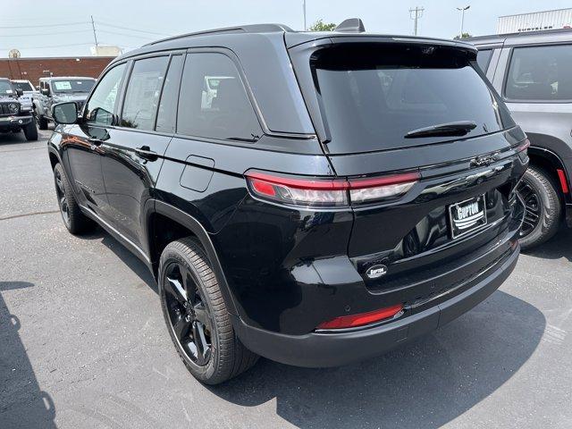 new 2025 Jeep Grand Cherokee car, priced at $55,355