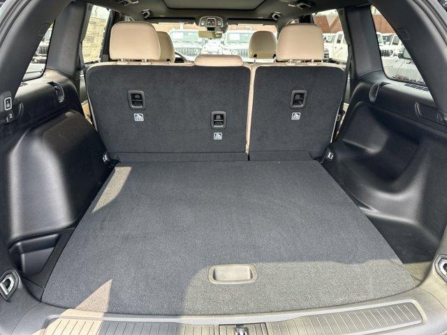 new 2025 Jeep Grand Cherokee car, priced at $55,355