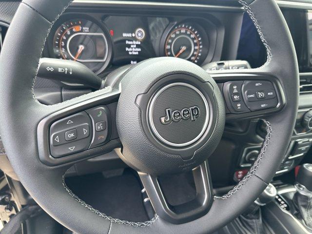new 2025 Jeep Wrangler car, priced at $52,835