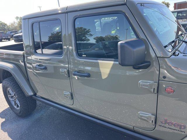 new 2025 Jeep Gladiator car, priced at $62,020