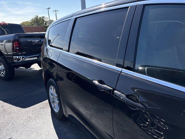 new 2026 Chrysler Pacifica car, priced at $42,935