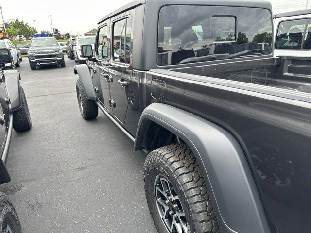 new 2024 Jeep Gladiator car, priced at $56,550