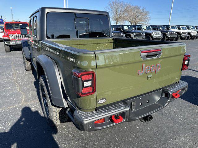 new 2024 Jeep Gladiator car, priced at $59,090