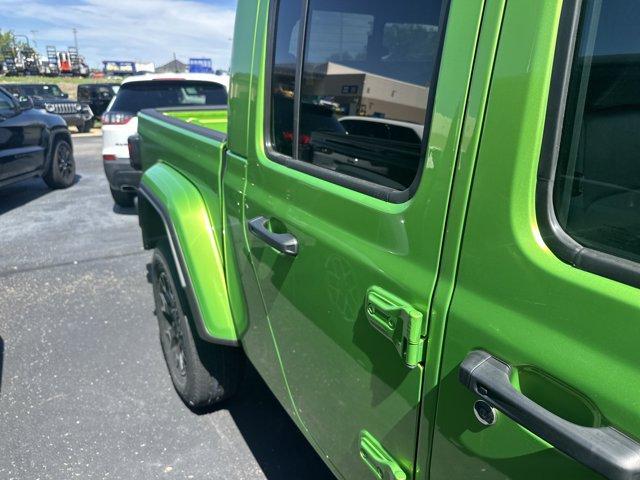 new 2025 Jeep Gladiator car, priced at $50,945