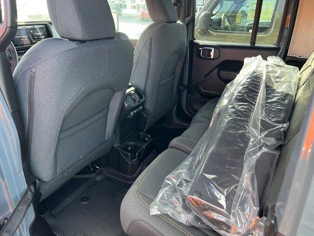 new 2025 Jeep Wrangler car, priced at $50,457