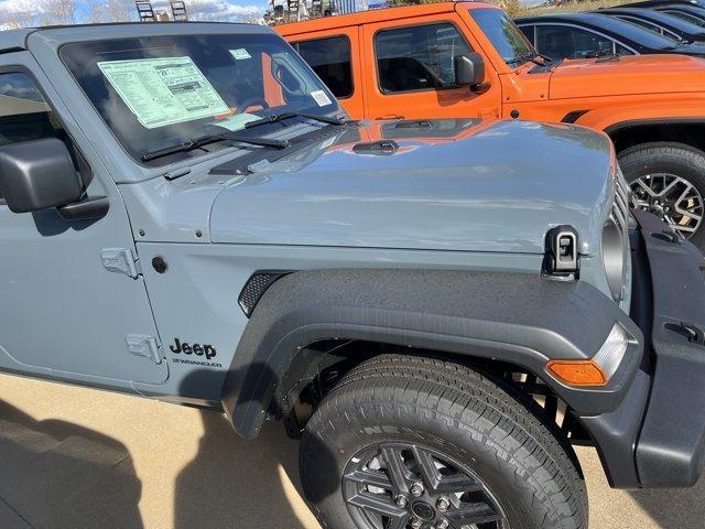 new 2025 Jeep Wrangler car, priced at $50,457