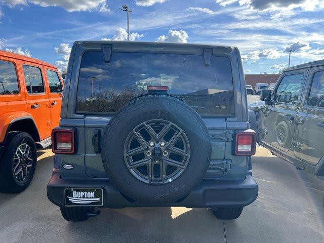 new 2025 Jeep Wrangler car, priced at $50,457