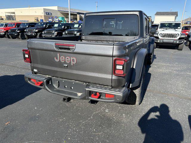 new 2024 Jeep Gladiator car, priced at $59,090