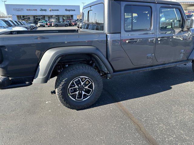 new 2024 Jeep Gladiator car, priced at $59,090