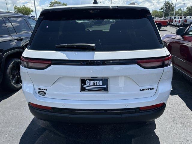 new 2025 Jeep Grand Cherokee car, priced at $54,445