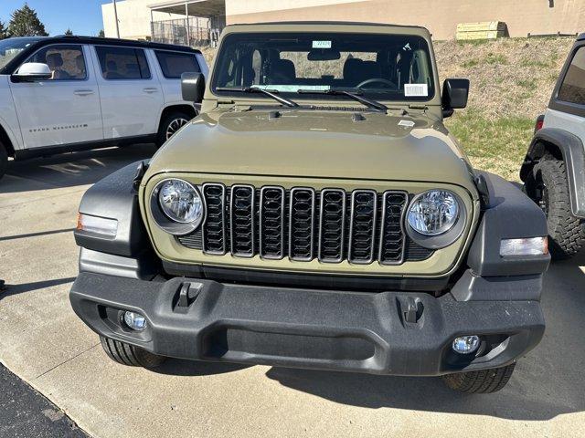 new 2025 Jeep Wrangler car, priced at $36,450