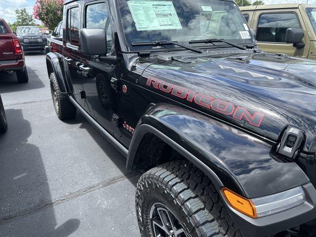 new 2025 Jeep Gladiator car, priced at $60,372