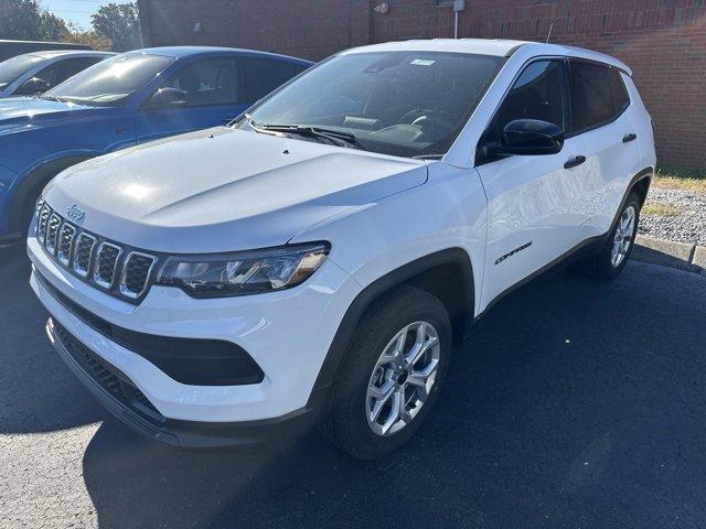 new 2025 Jeep Compass car, priced at $26,995