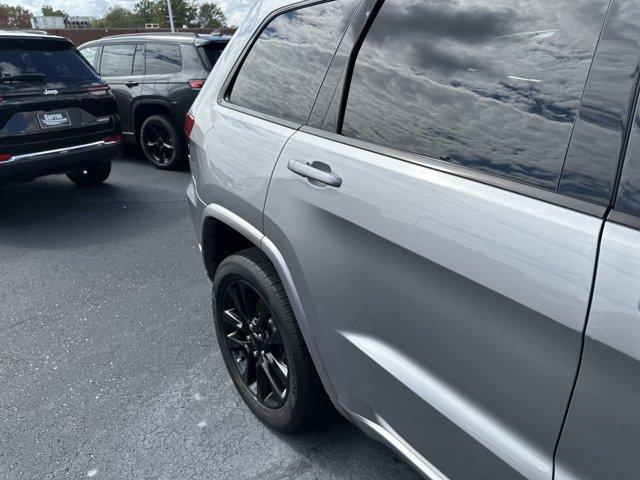 used 2018 Jeep Grand Cherokee car, priced at $16,095