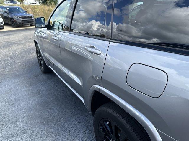 used 2018 Jeep Grand Cherokee car, priced at $16,095
