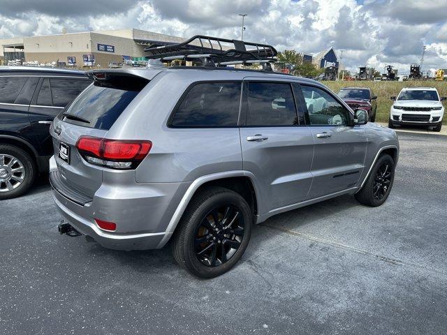 used 2018 Jeep Grand Cherokee car, priced at $16,095