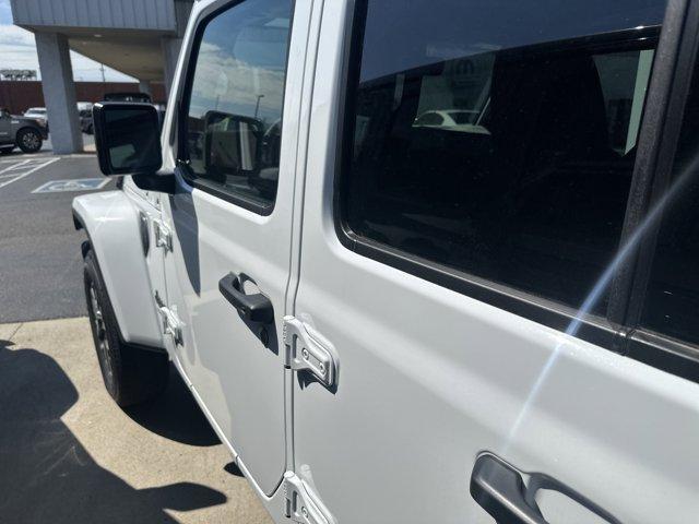 new 2025 Jeep Wrangler car, priced at $59,915