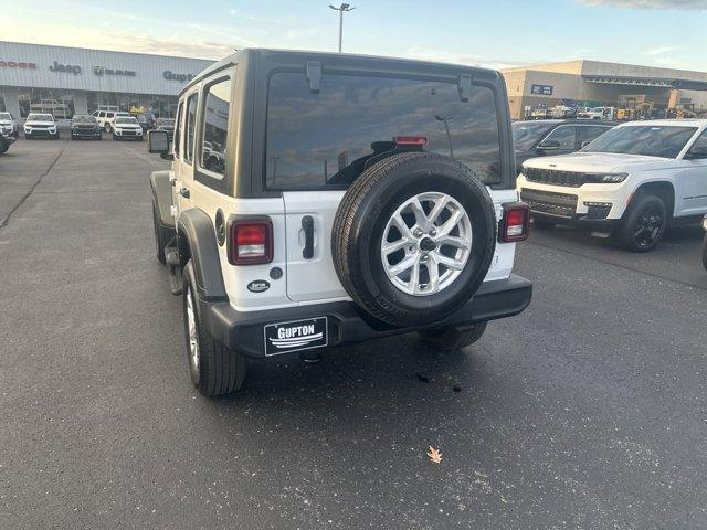 used 2022 Jeep Wrangler Unlimited car, priced at $34,995