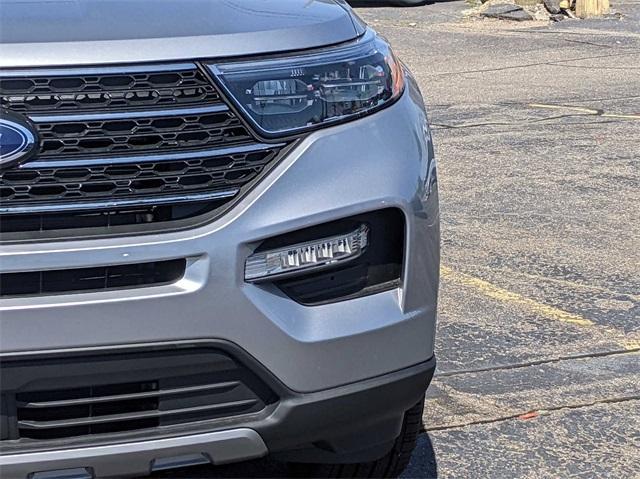 new 2024 Ford Explorer car, priced at $50,475