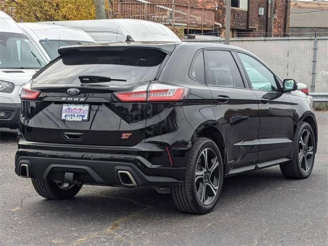 used 2022 Ford Edge car, priced at $32,000