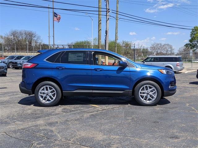 new 2024 Ford Edge car, priced at $43,635