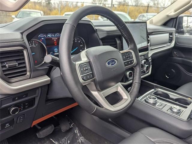 new 2024 Ford Expedition car, priced at $71,940