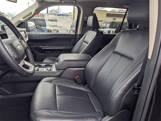 new 2024 Ford Expedition Max car, priced at $75,010