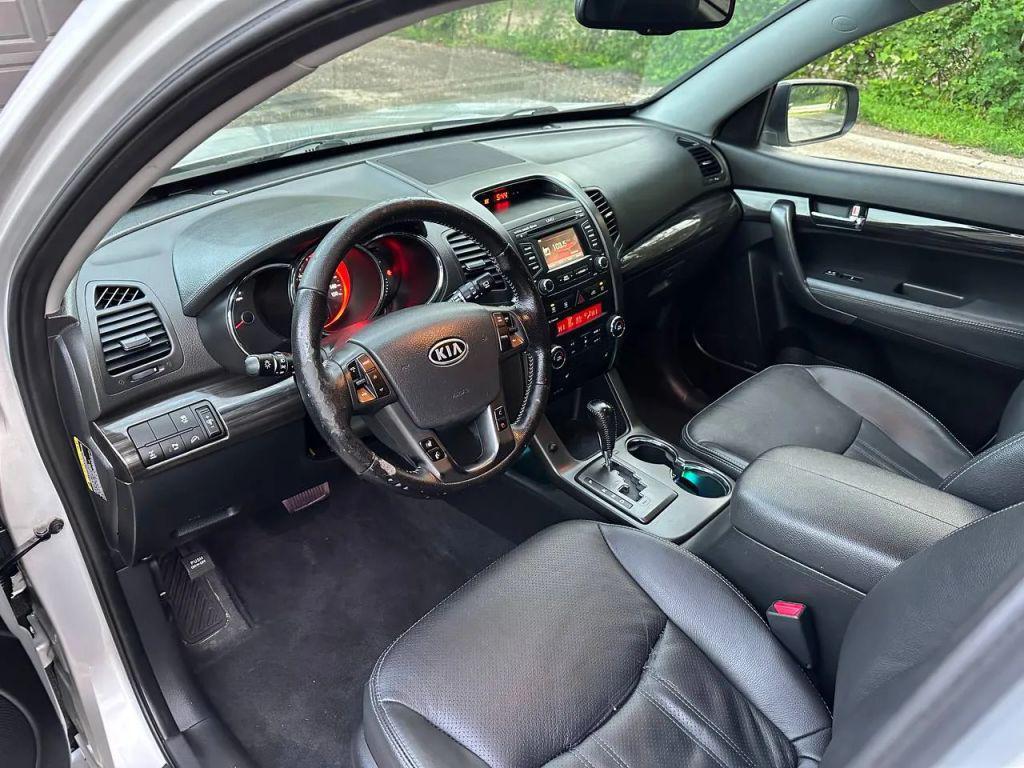 used 2013 Kia Sorento car, priced at $7,499